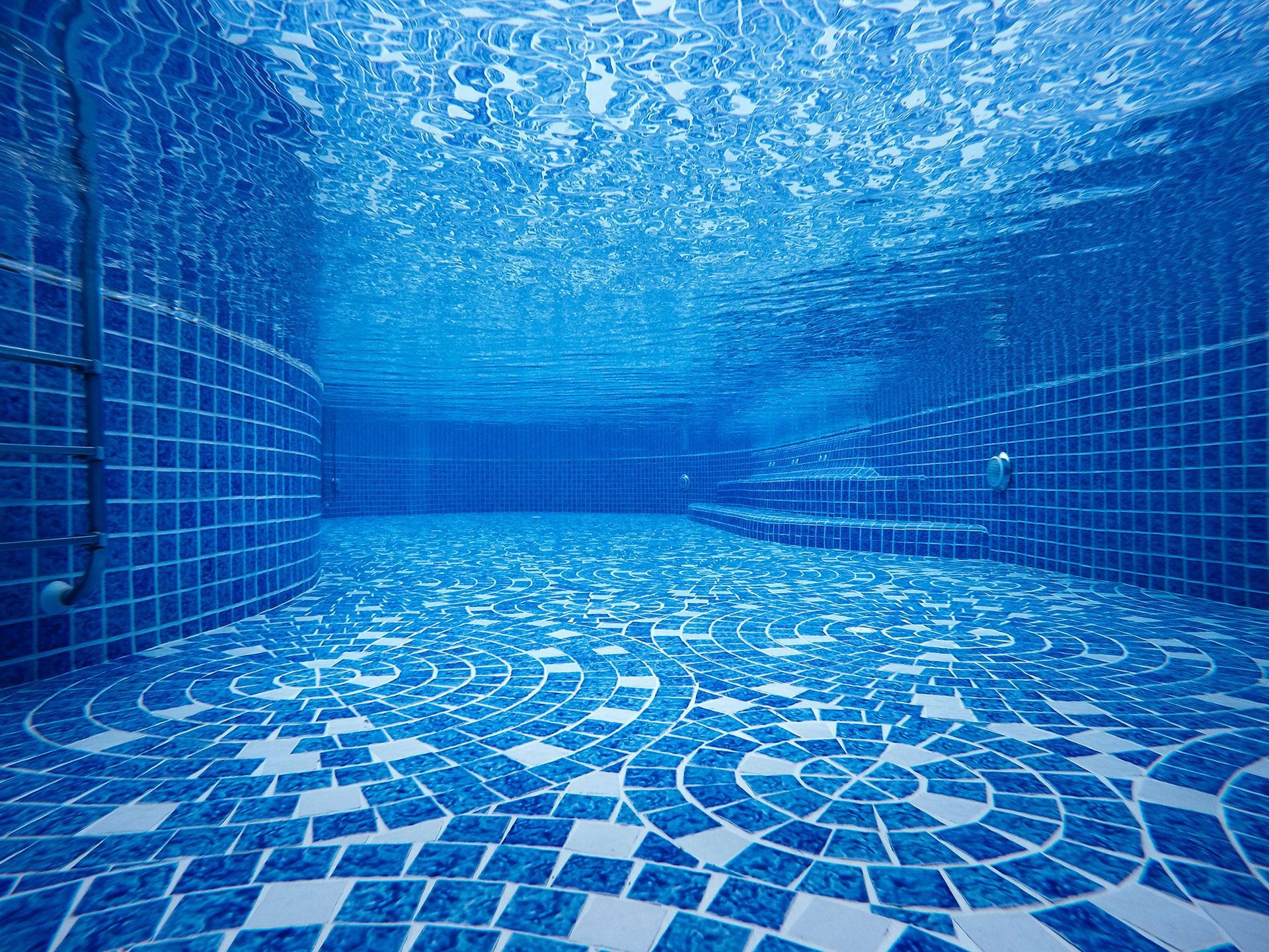 Aloha Custom Pools Supplies And Svc Home Content 01